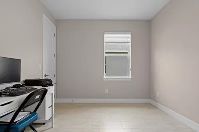 10454 SW Captiva Drive, Port Saint Lucie, FL 34987 - Photo 13