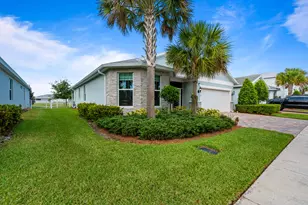 10454 SW Captiva Dr, Port Saint Lucie, FL 34987 - Photo 3