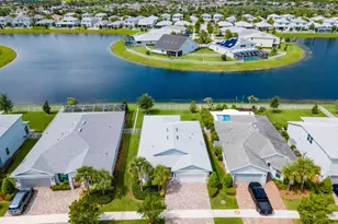 10454 SW Captiva Dr, Port Saint Lucie, FL 34987 - Photo 5
