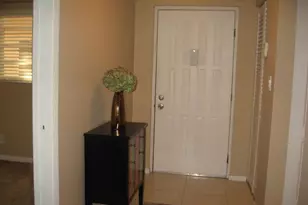 5340 NW 2nd Ave W, Boca Raton, FL 33487 - Photo 3