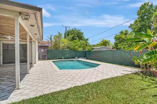 2545 NW 105th Ln, Sunrise, FL 33322 - Photo 31