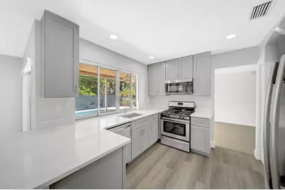 2545 NW 105th Lane, Sunrise, FL 33322 - Photo 9