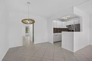 127 Chatham F, West Palm Beach, FL 33417 - Photo 5
