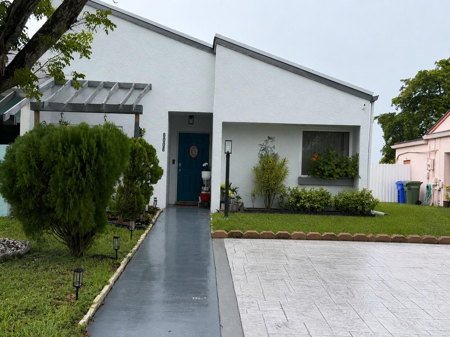 6008 NW 1st St - 6008 NW 1st St, Margate, FL 33063 Luxury Property | Jose Angel Pina
