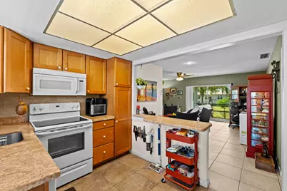 312 NE 17th Avenue #203, Boynton Beach, FL 33435 - Photo 3