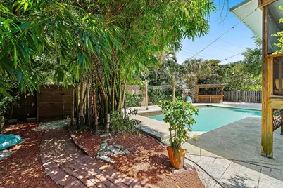 1429 Crest Drive, Lake Worth, FL 33461 - Photo 33