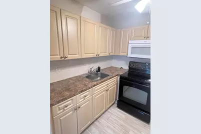 173 Waltham H #173, West Palm Beach, FL 33417 - Photo 3