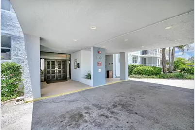 500 Executive Center Drive #3i, West Palm Beach, FL 33401 - Photo 3