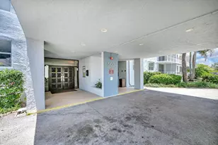500 Executive Center Dr, West Palm Beach, FL 33401 - Photo 3
