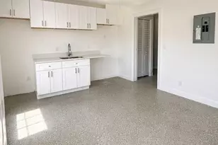 904 10th St, West Palm Beach, FL 33401 - Photo 3