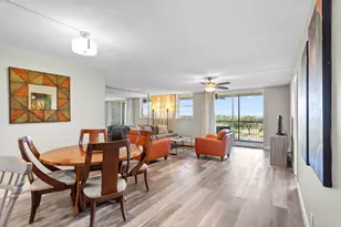 3150 W Rolling Hills Cir, Davie, FL 33328 - Photo 5