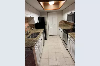1500 S Crestwood Court S #1503, Royal Palm Beach, FL 33411 - Photo 3