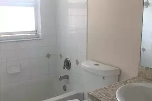 5449 NW 90th Ave, Sunrise, FL 33351 - Photo 5