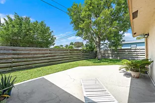 9090 Palladium Pl, Lake Worth, FL 33467 - Photo 11