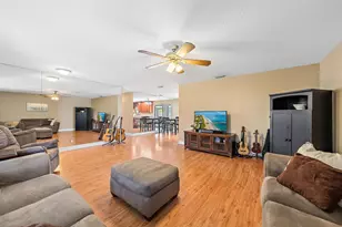 9090 Palladium Pl, Lake Worth, FL 33467 - Photo 13