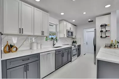 832 SW 10th Avenue, Boca Raton, FL 33486 - Photo 7