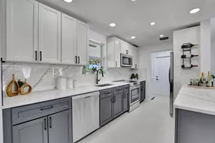 832 SW 10th Ave, Boca Raton, FL 33486 - Photo 7