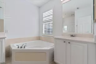 295 NE 5th Ave, Delray Beach, FL 33483 - Photo 13
