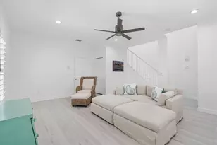 295 NE 5th Ave, Delray Beach, FL 33483 - Photo 19