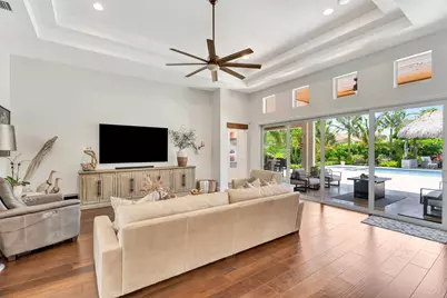 14500 68th Drive N, Palm Beach Gardens, FL 33418 - Photo 9
