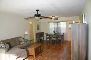 5570 Tamberlane Cir, Palm Beach Gardens, FL 33418 - Photo 17