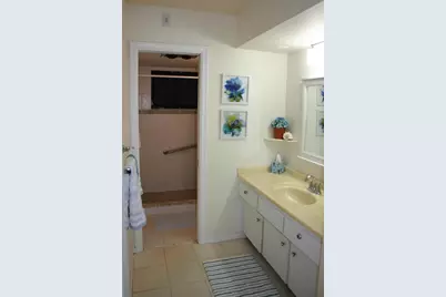 5570 Tamberlane Circle #130, Palm Beach Gardens, FL 33418 - Photo 9
