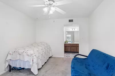 5570 Tamberlane Circle #130, Palm Beach Gardens, FL 33418 - Photo 15
