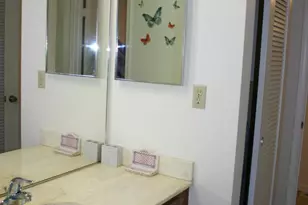 5570 Tamberlane Cir, Palm Beach Gardens, FL 33418 - Photo 13