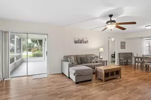5570 Tamberlane Cir, Palm Beach Gardens, FL 33418 - Photo 19