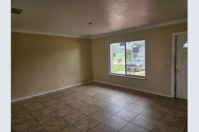 252 SW Cherryhill Road, Port Saint Lucie, FL 34953 - Photo 3