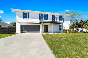 919 Landsdowne Dr, Sebastian, FL 32958 - Photo 1