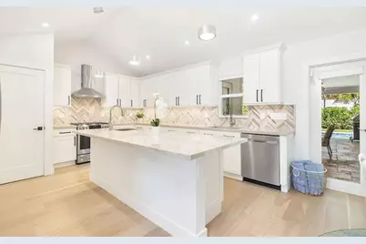 803 Kanuga Drive, West Palm Beach, FL 33401 - Photo 7