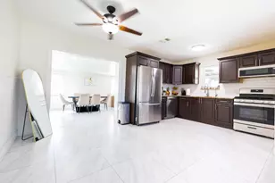 5763 Purdy Ln, West Palm Beach, FL 33415 - Photo 9