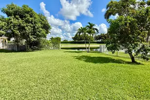 12671 Yardley Dr, Boca Raton, FL 33428 - Photo 23