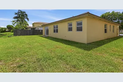 1412 NE 40th Avenue, Homestead, FL 33033 - Photo 39