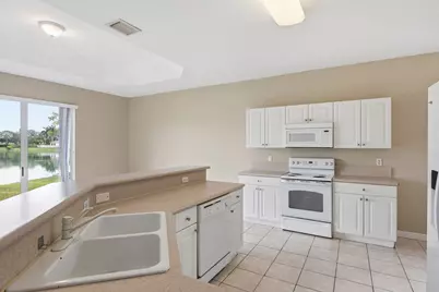 1412 NE 40th Avenue, Homestead, FL 33033 - Photo 15