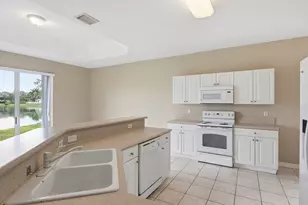 1412 NE 40th Ave, Homestead, FL 33033 - Photo 15
