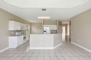 1412 NE 40th Ave, Homestead, FL 33033 - Photo 13
