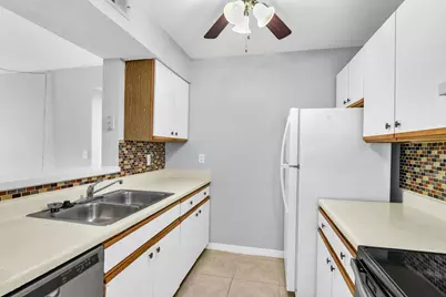 3995 W McNab Road #B205, Pompano Beach, FL 33069 - Photo 15