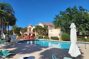 7630 Westwood Dr, Tamarac, FL 33321 - Photo 7