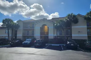 7630 Westwood Dr, Tamarac, FL 33321 - Photo 3