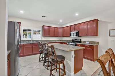 27 NW Hawthorne Place, Boca Raton, FL 33432 - Photo 19