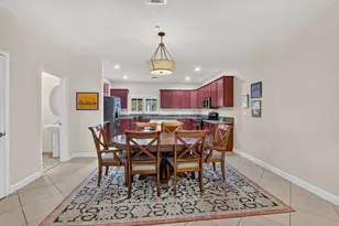 27 NW Hawthorne Pl, Boca Raton, FL 33432 - Photo 17