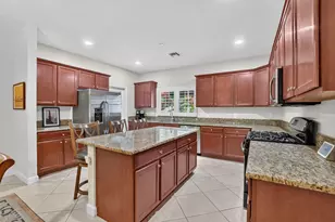 27 NW Hawthorne Pl, Boca Raton, FL 33432 - Photo 21