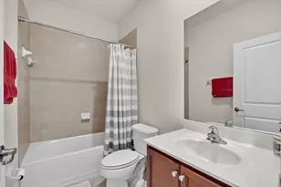 27 NW Hawthorne Pl, Boca Raton, FL 33432 - Photo 39