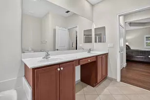27 NW Hawthorne Pl, Boca Raton, FL 33432 - Photo 35