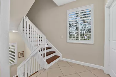 27 NW Hawthorne Place, Boca Raton, FL 33432 - Photo 11