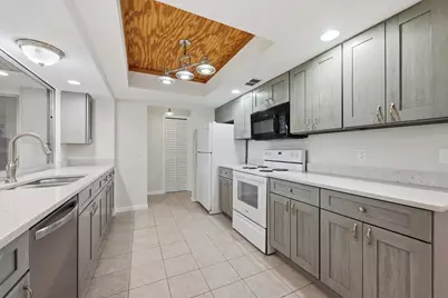31 W Coconut Drive, Lake Worth, FL 33467 - Photo 11