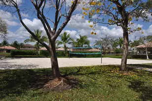 19496 S Whitewater Ave, Weston, FL 33332 - Photo 29