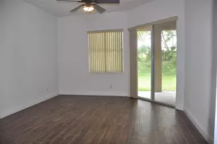 19496 S Whitewater Ave, Weston, FL 33332 - Photo 9